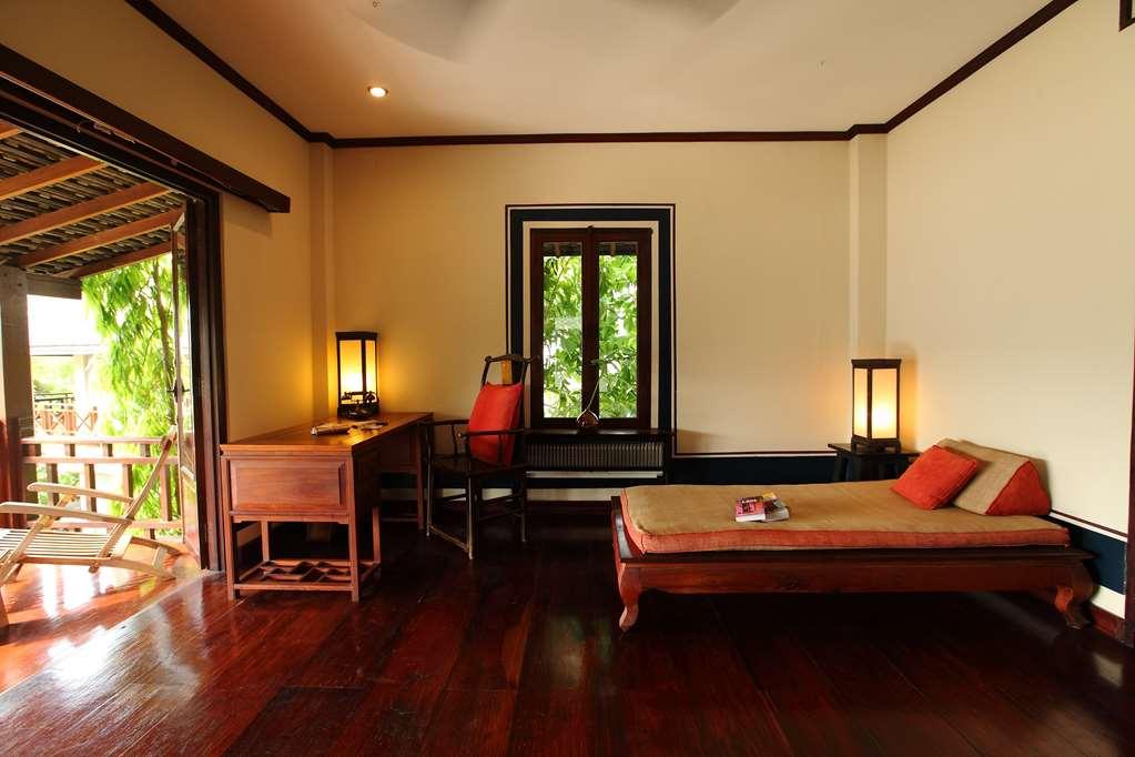 Sunset Villa By Burasari لوانغ برابانغ الغرفة الصورة